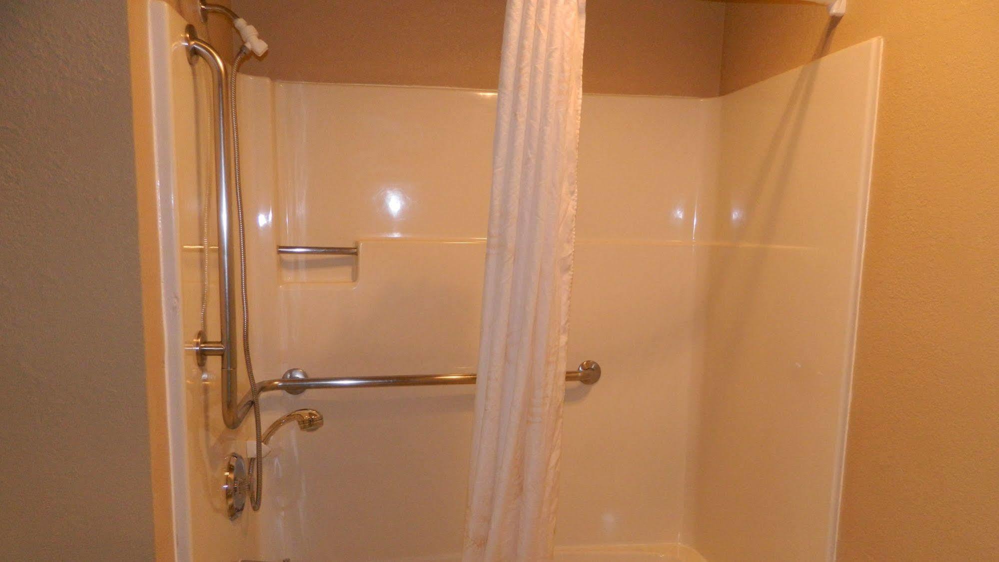 Oyo Hotel Spokane North 외부 사진