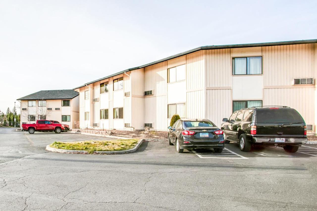 Oyo Hotel Spokane North 외부 사진